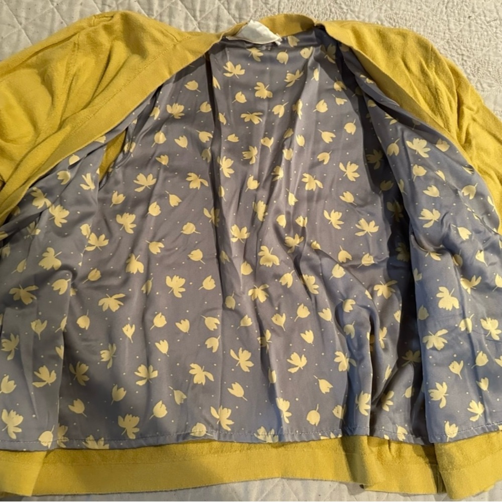 Yellow Women's Anthropologie Cardigan with pockets- size-medium/large - Picture 6 of 14